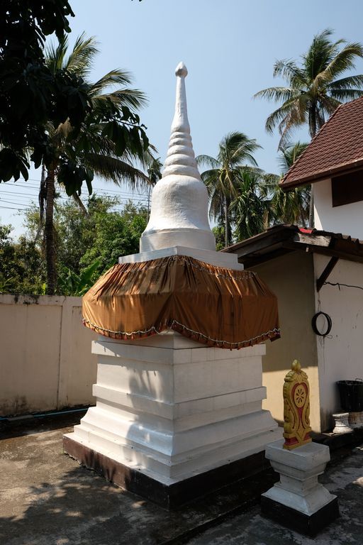 Wat Photharam (Mae Cai District) : Stupa