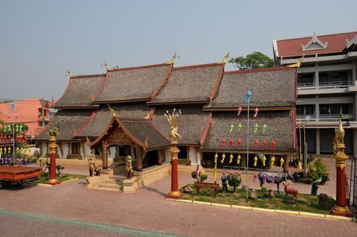 Wat Saen Mueang Ma (Chiang Kham District)