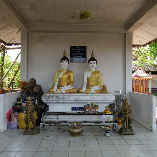 Wat Huai Khrai Luang (Mae Sai District) : Buddha Image