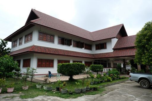 Wat Phra Net (Khun Tan District)