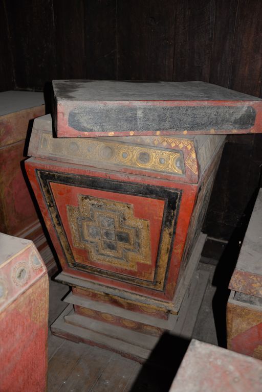 Wat Phra Sing Woramahawihan (Mueang District) : Manuscript Chest