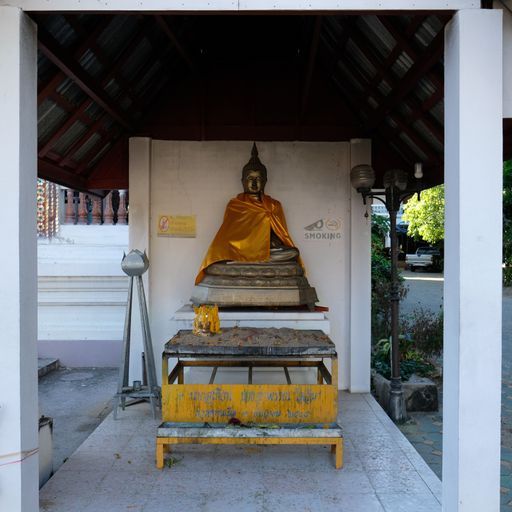 Wat Lam Chang (Mueang District) : Buddha Image