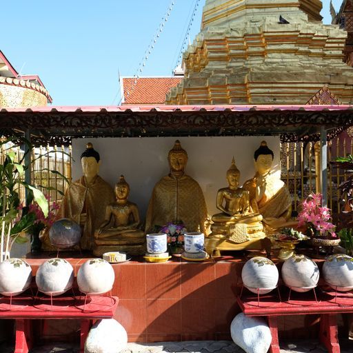 Wat Mahawan (Mueang District) : Buddha Image