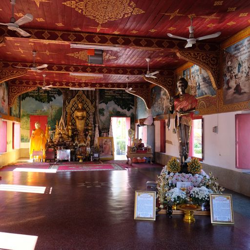 Wat Phra That Hariphunchai Woramahawihan (Mueang District)