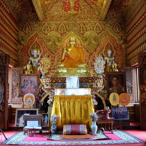 Wat Buppharam (Mueang District) : Buddha Image