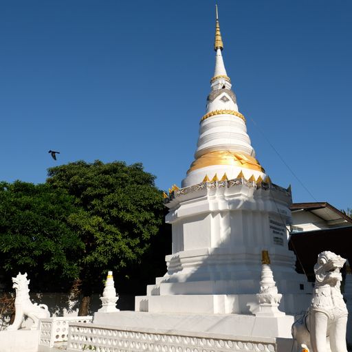 Wat San Rim Ping (Mueang District) : Stupa