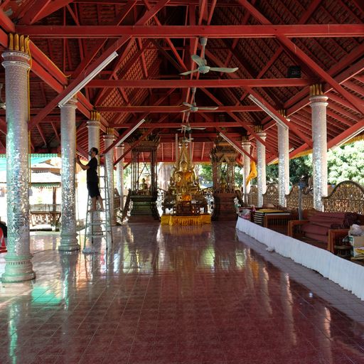 Wat San Ton Thong (Mueang District) : Buddha Image