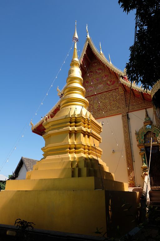 Wat Sapung Luang (Pa Sang District) : Stupa