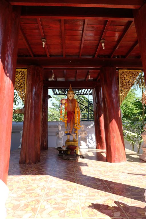 Wat Tha Ton Ngiu (Pa Sang District)