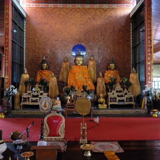 Wat Pang Mu (Mueang District) : Buddha Image