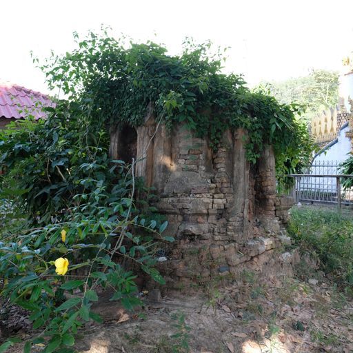 Wat Pang Mu (Mueang District) : Stupa