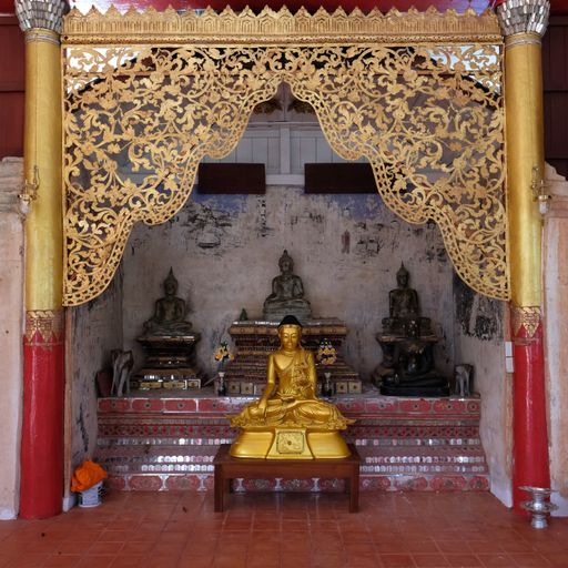 Wat Phra Non (Mueang District) : Buddha Image