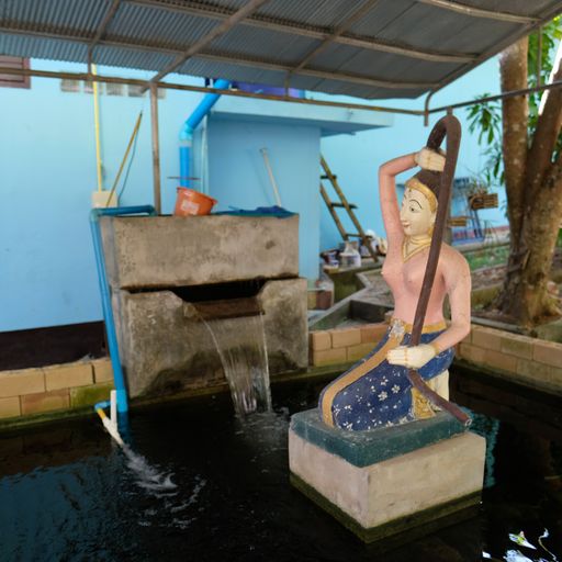 Wat Phra Non (Mueang District) : Phra Mae Thorani