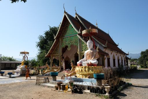 Wat Huai Nam Dip (Ban Hong District)