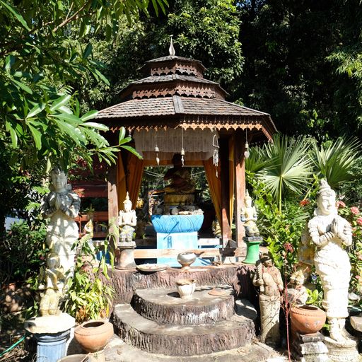 Wat Huai Nam Dip (Ban Hong District) : Phra Upakhut