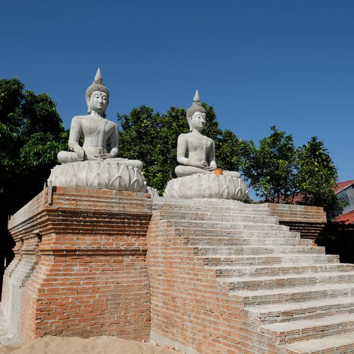Wat Thung Man (Ban Hong District) : Buddha Image