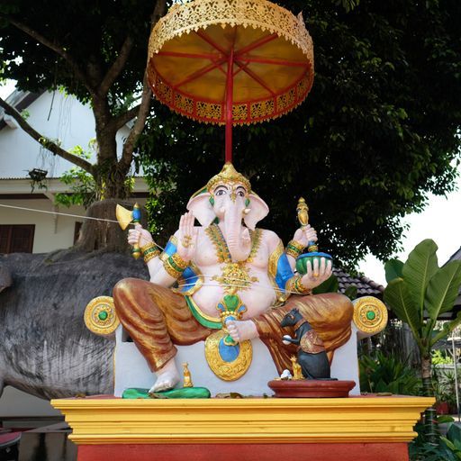 Wat Mae Na Ruea (Mueang District)