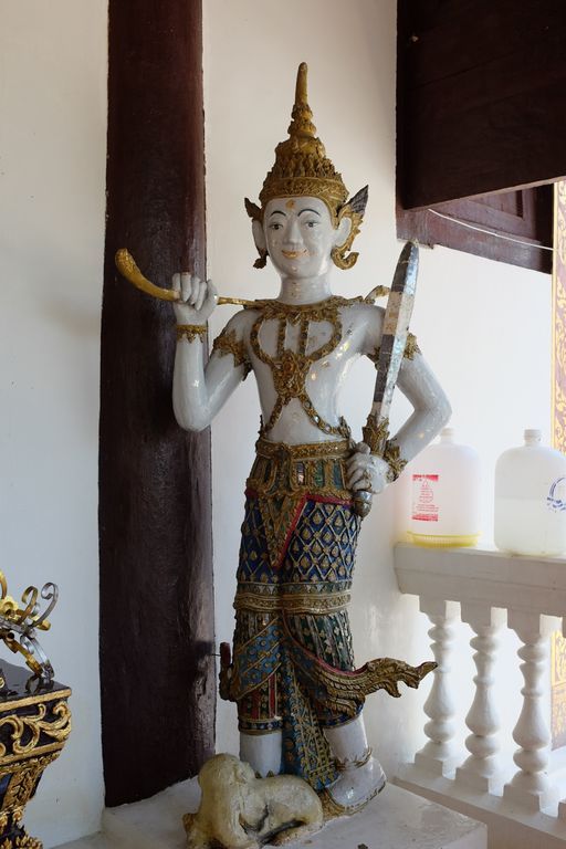 Wat Phra That Si Com Thong Worawihan (Com Thong District)