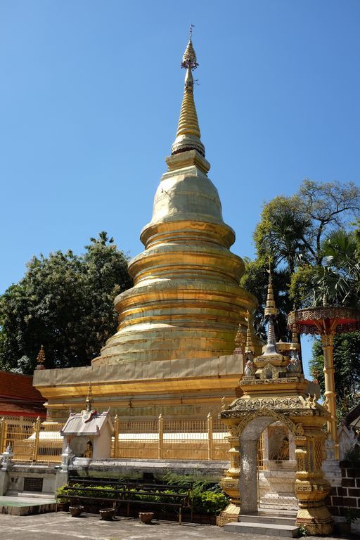 Wat Nantharam (Mueang District) : Stupa