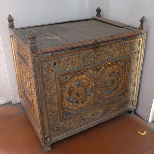 Wat Nantharam (Mueang District) : Manuscript Chest