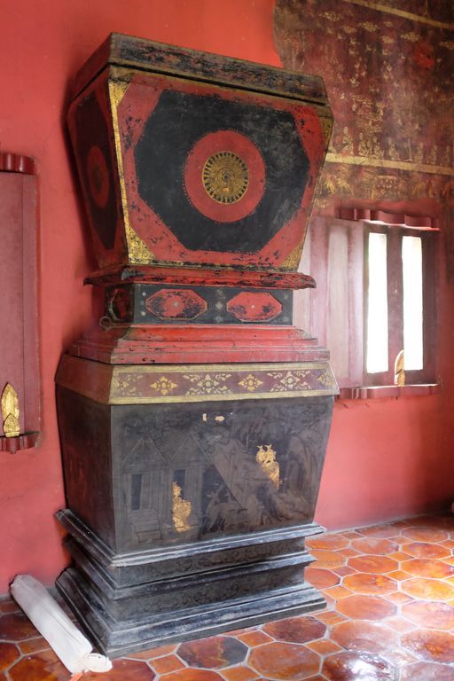 Wat Duang Di (Mueang District) : Manuscript Chest