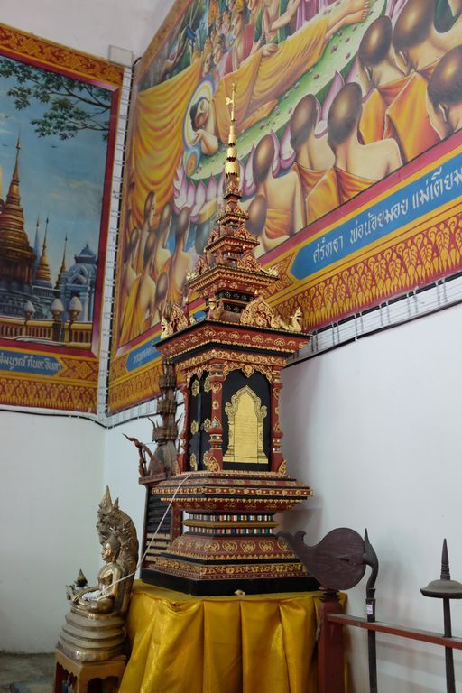 Wat Buak Khang (San Kamphaeng District) : Mural