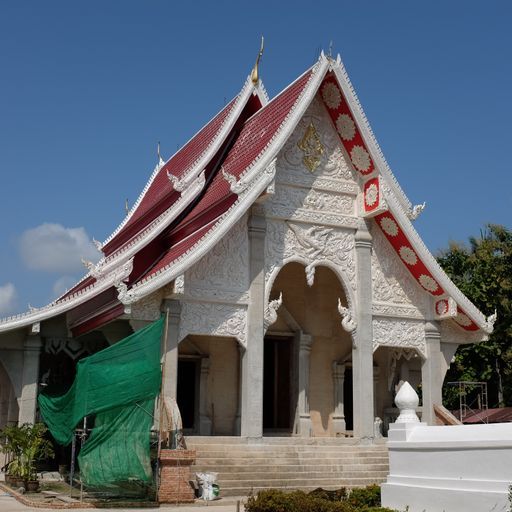 Wat Don Chai Phra Bat (Wiang Sa District)