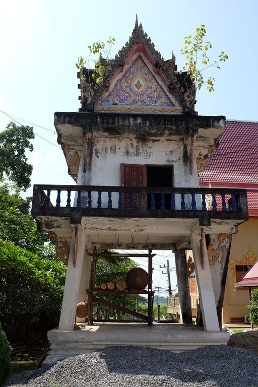 Wat Don Chai Phra Bat (Wiang Sa District)