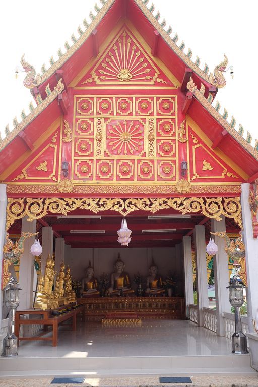 Wat Bun Yuen (Wiang Sa District) : Buddha Image