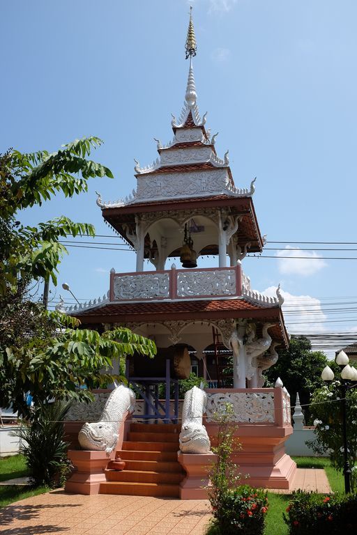 Wat Muang Tuet (Phu Phiang District)