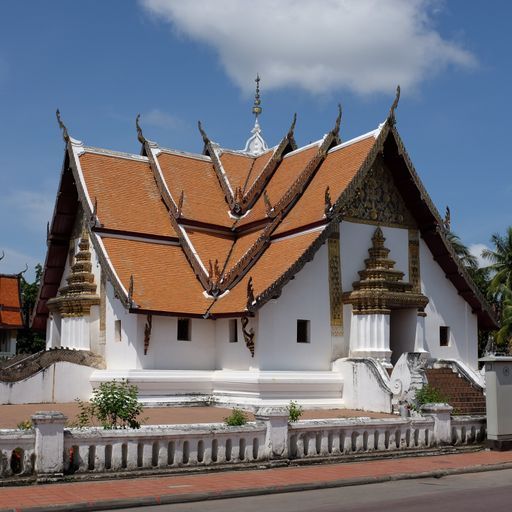 Wat Phumin (Mueang District)