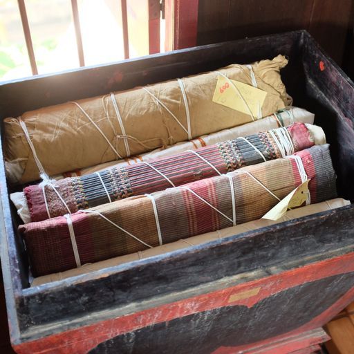 Wat Cedi Luang Worawihan (Mueang District) : Manuscript Chest