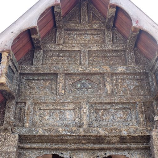 Wat Lai Hin Luang (Ko Kha District)