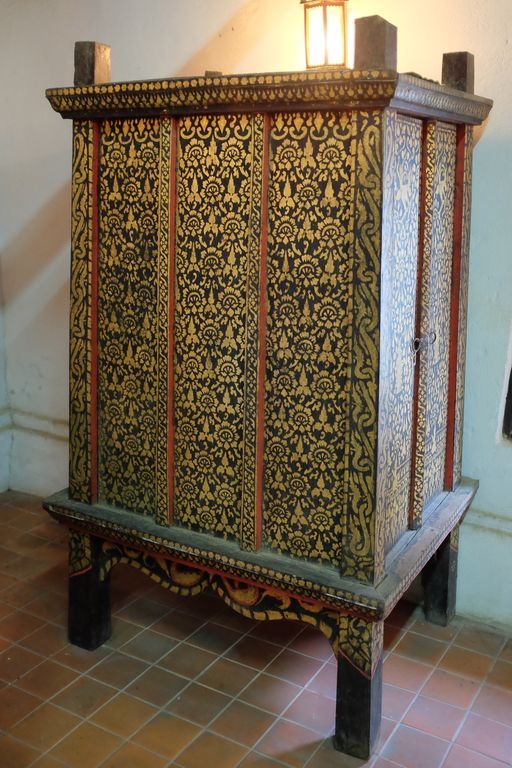 Wat Phra Luang (Sung Men District) : Manuscript Chest