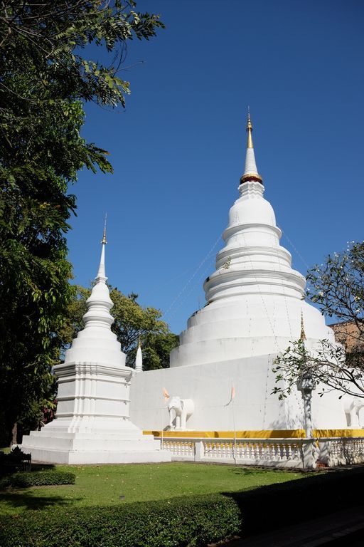 Wat Phra Sing Woramahawihan (Mueang District) : Stupa