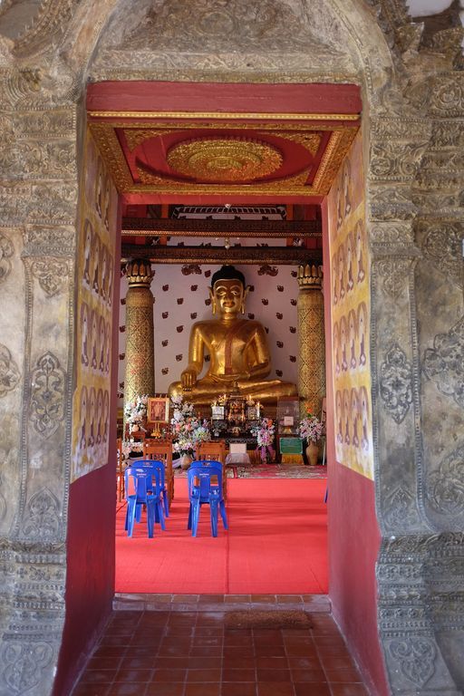 Wat Luang (Mueang District) : Buddha Image