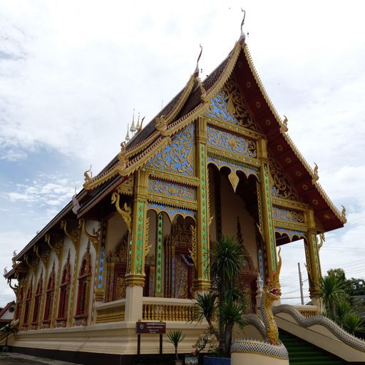 Wat Ban Luk (Tha District)