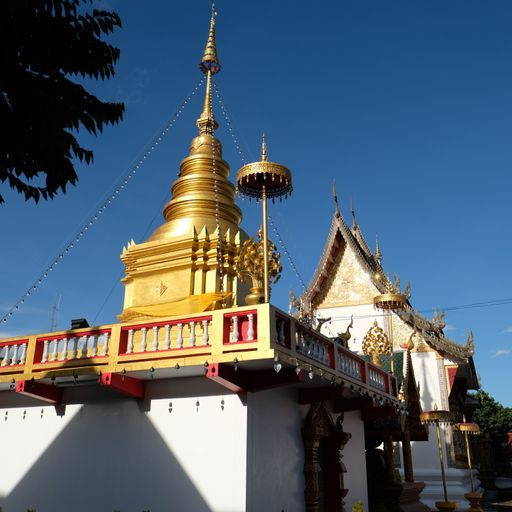 Wat Hang Chat (Hang Chat District) : Stupa