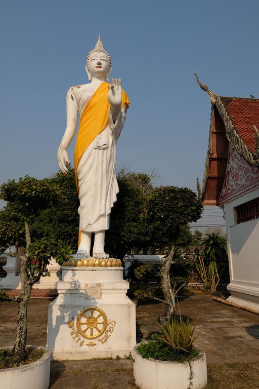 Wat Li (Mueang District) : Buddha Image