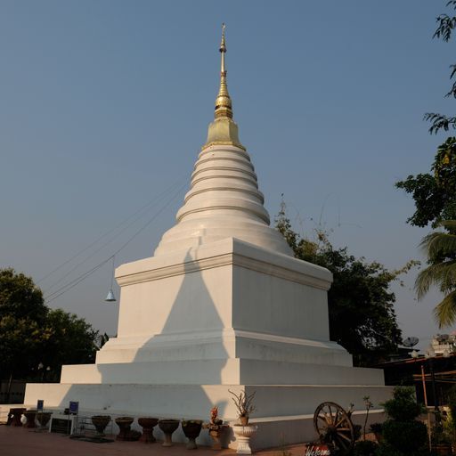 Wat Luang Ratchasanthan (Mueang District) : Stupa