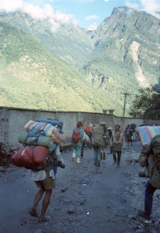 Zu Fuss Zur Grenze Kaza (Kahlen_1044)