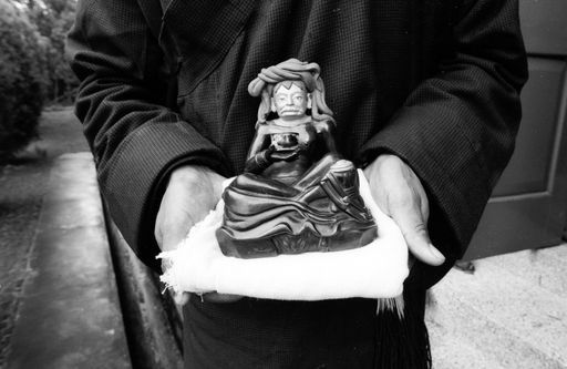 Dharamsala Filmen TGStatuen Dalai Lama (Kahlen_1116)