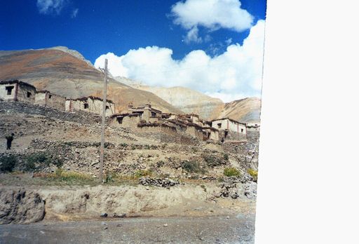 Yamdrol- Gyantse Dorf (Kahlen_0458)