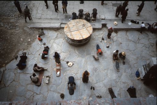 Lhasa Jokhang Vorplatz (Kahlen_0711)