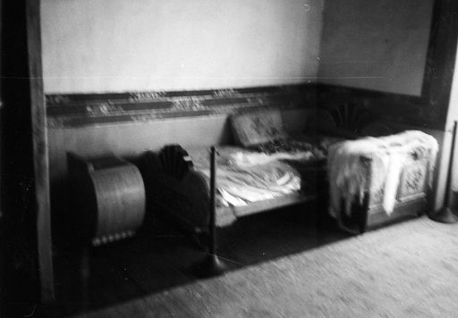 Lhasa Norbulingkha Bett DL (Kahlen_0725)