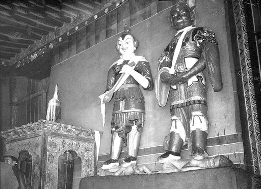 Nyethang Östl.Wächter (Kahlen_0785)