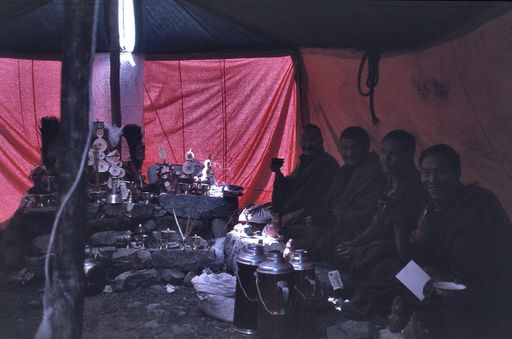 Tsurphu Zeltaltar (Kahlen_0956)