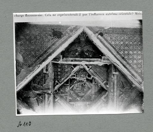 A110: Laternendecke mit gemalten Verzierungen der Kassetten und Holzbalken auf Verputz ; Doppeladler in vier Kassettenfeldern (A_110_pos.jpg)