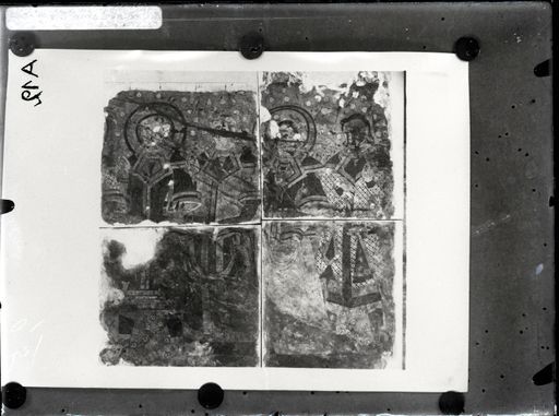 A 12: Vier Malereiplatten mit männlichen Stiftern in tocharischer Tracht