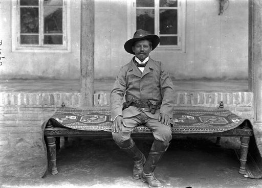 B 1076: Theodor Bartus (Grabungstechniker aller vier deutschen Expeditionen)